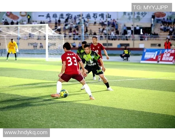 林字足球明星的辉煌历程与成就解析，探索他们在绿茵场上的传奇故事与影响力